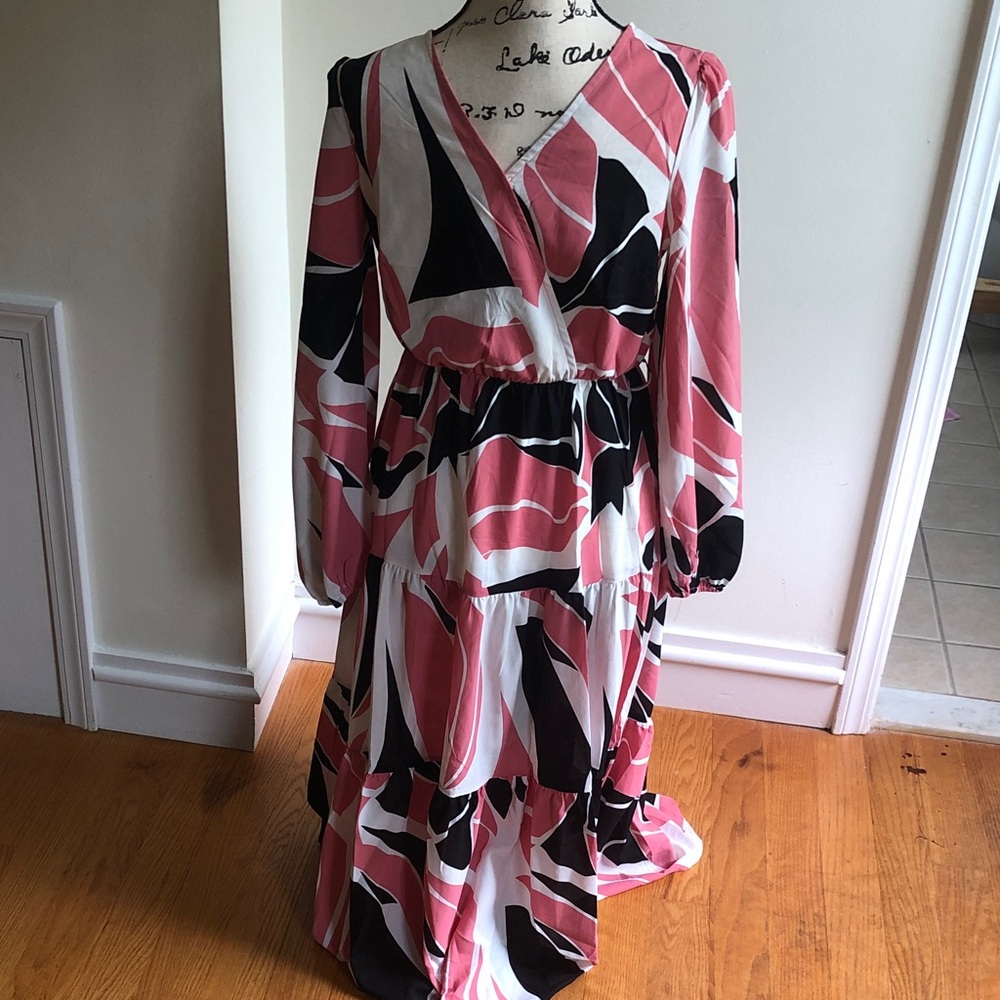 Pink Abstract Print V-Neck Tiered Maxi Dress